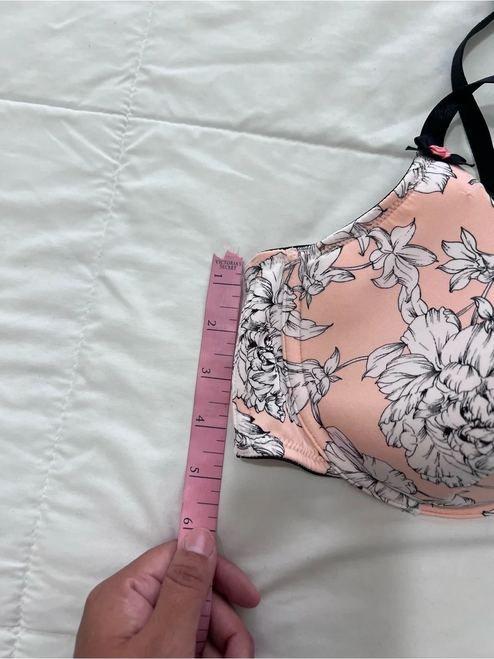 CaciqueLightly Lined French Balconette White Floral lace bra size 40DD